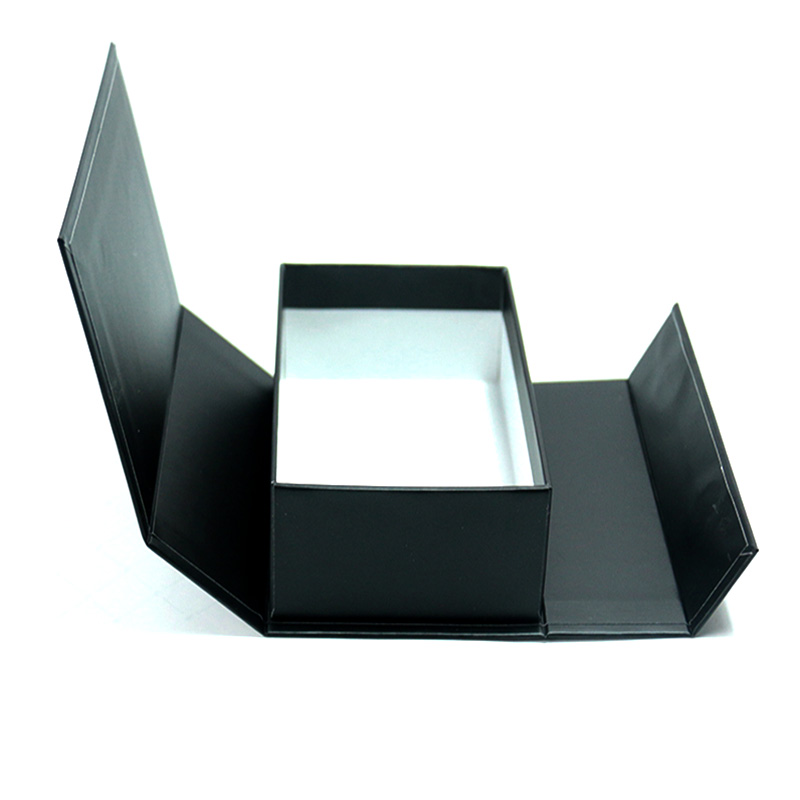 Custom Large Magnetic Rigid Gift Boxes